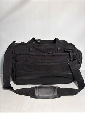 Briggs & Riley Travelware Black Ballistic Nylon Duffle Duffel Bag Weekender Bag